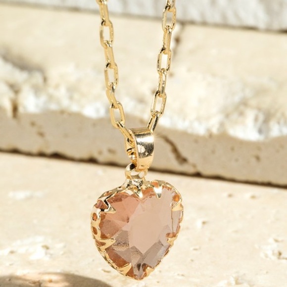 Jewelry - 🌸 3 for $20 heart necklace